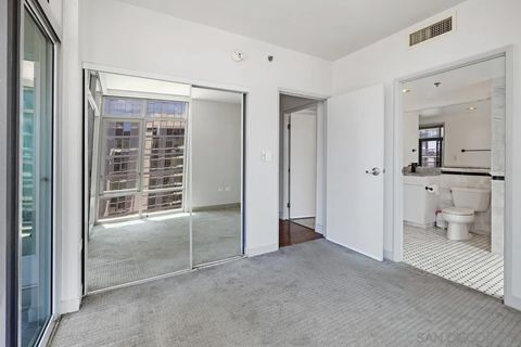 Tiny photo for 425 W Beech St #1504, San Diego, CA 92101 (MLS # 250038950)