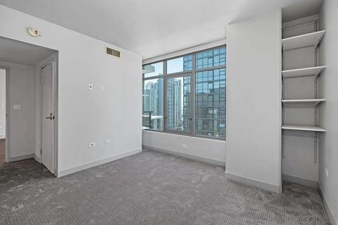 Tiny photo for 425 W Beech St #1504, San Diego, CA 92101 (MLS # 250038950)