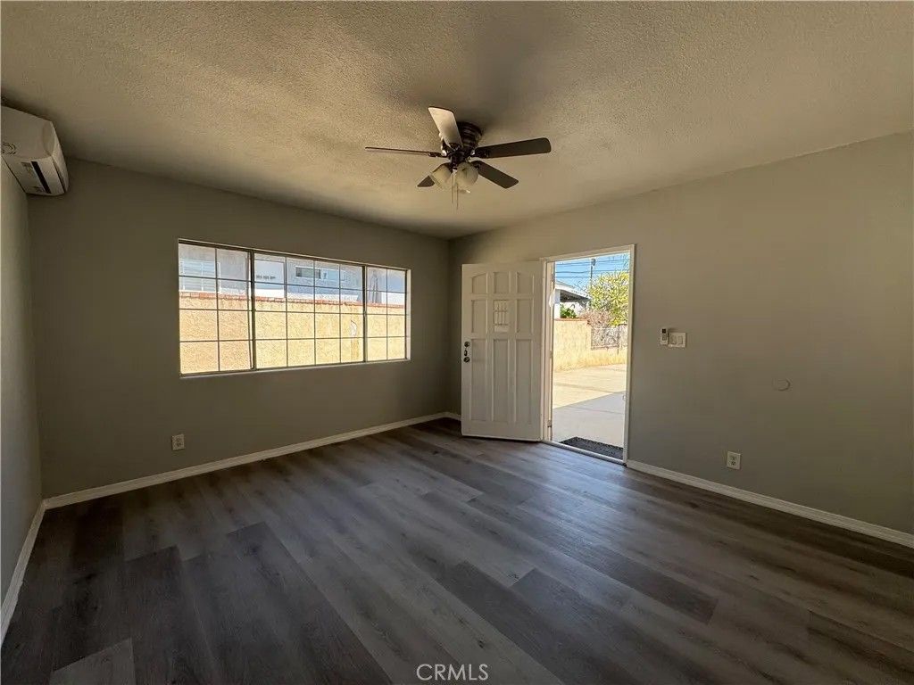 Photo of 125 E Pomona Ave, Monrovia, CA 91016 (MLS # AR26070592)