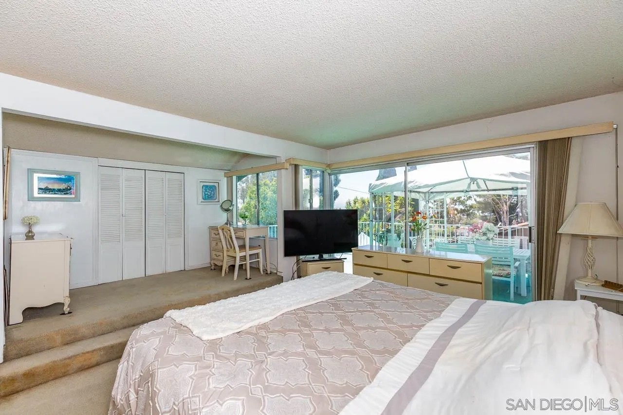 1648 Pescadero Point Ct.