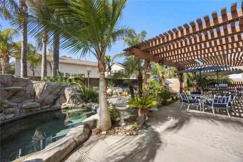 Tiny photo for 6947 Cottonwood Cir, Eastvale, CA 92880 (MLS # PW25255249)