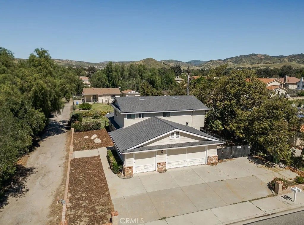 Photo of 4989 Cochran Street, Simi Valley, CA 93063 (MLS # OC26074022)