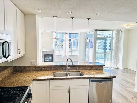 Tiny photo for 850 Beech Street #711, San Diego, CA 92101 (MLS # ND25231730)