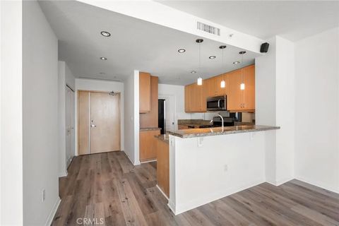 Tiny photo for 850 Beech Street #711, San Diego, CA 92101 (MLS # ND25231730)