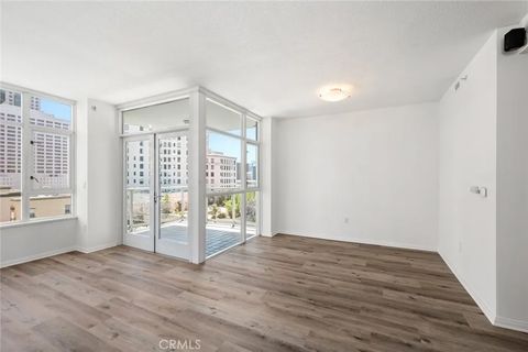 Tiny photo for 850 Beech Street #711, San Diego, CA 92101 (MLS # ND25231730)