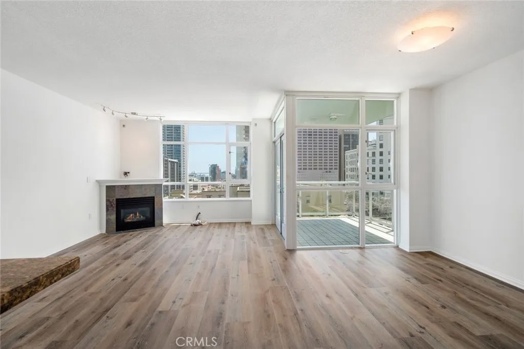 850 Beech Street 711