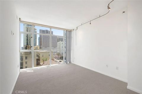 Tiny photo for 850 Beech Street #711, San Diego, CA 92101 (MLS # ND25231730)