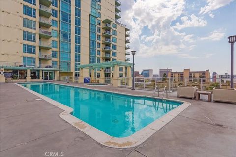 Tiny photo for 850 Beech Street #711, San Diego, CA 92101 (MLS # ND25231730)