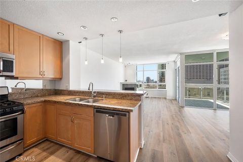 Tiny photo for 850 Beech Street #711, San Diego, CA 92101 (MLS # ND25231730)