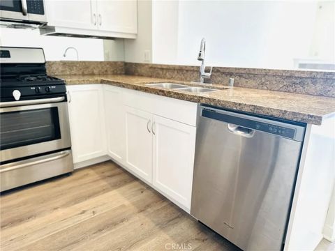 Tiny photo for 850 Beech Street #711, San Diego, CA 92101 (MLS # ND25231730)