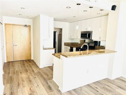 Tiny photo for 850 Beech Street #711, San Diego, CA 92101 (MLS # ND25231730)
