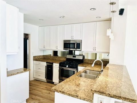 Tiny photo for 850 Beech Street #711, San Diego, CA 92101 (MLS # ND25231730)