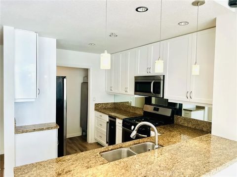 Tiny photo for 850 Beech Street #711, San Diego, CA 92101 (MLS # ND25231730)