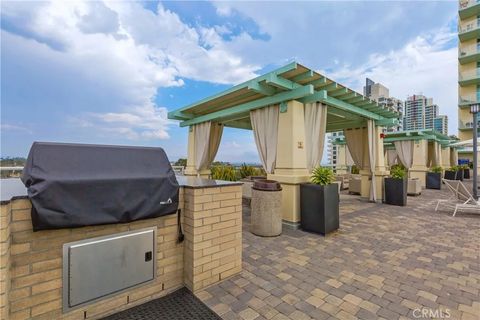 Tiny photo for 850 Beech Street, Unit 711 St, San Diego, CA 92101 (MLS # ND25231730)