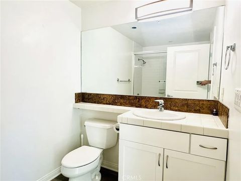 Tiny photo for 850 Beech Street #711, San Diego, CA 92101 (MLS # ND25231730)