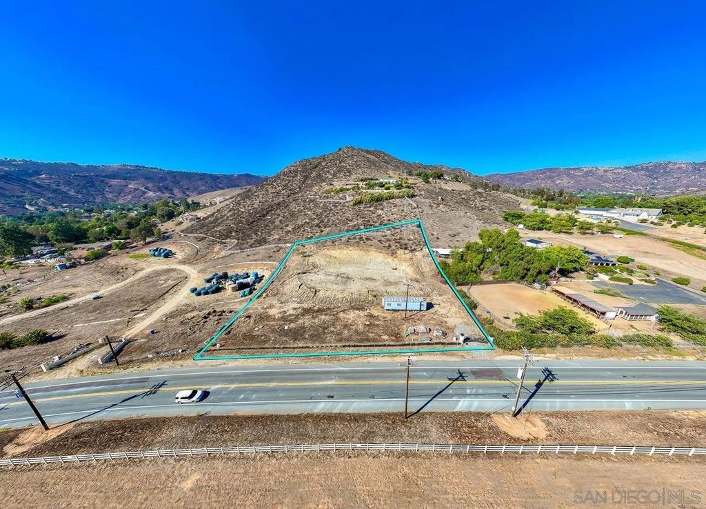 Photo of 5352 Dehesa Rd, El Cajon, CA 92019 (MLS # 250041014)