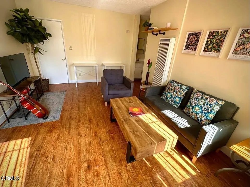 Photo of 1497 W 29th Street #1, Los Angeles, CA 90007 (MLS # P1-27224)