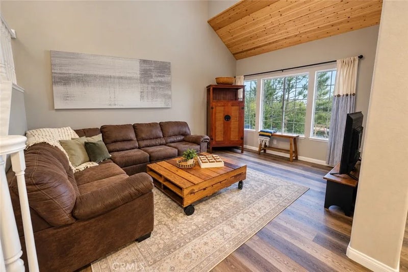 740 S Crown Pointe