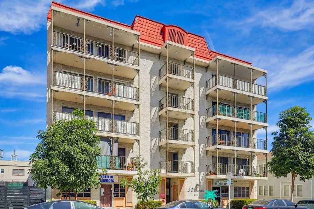 Photo of 615 Broadway, Long Beach, CA 90802 (MLS # PW26054442)