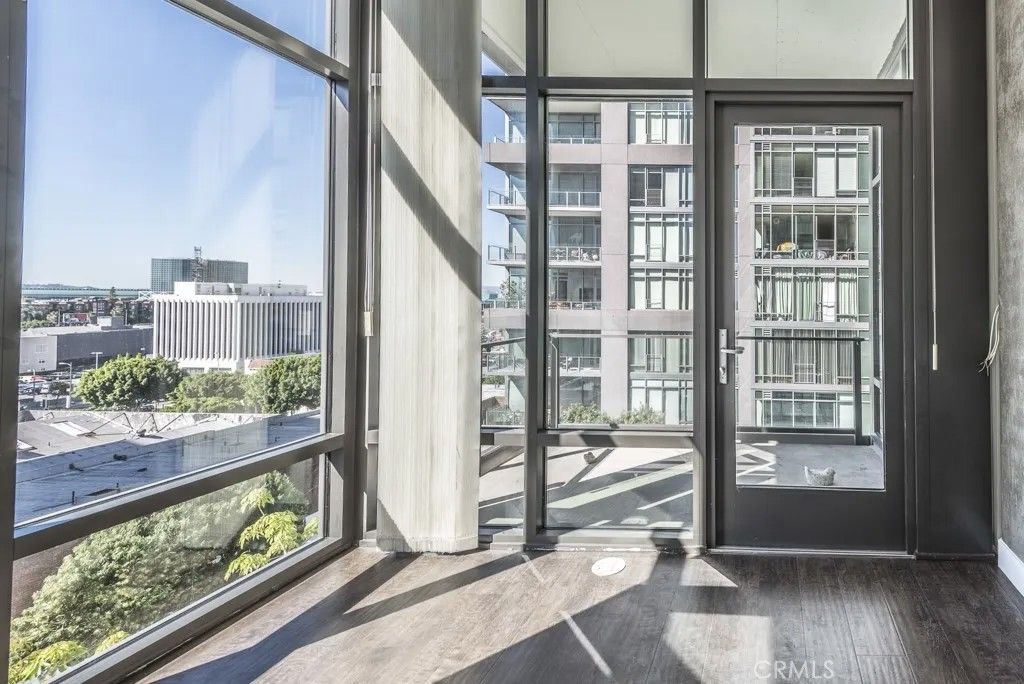 Photo of 1111 S Grand Ave, Los Angeles, CA 90015 (MLS # PW25266250)