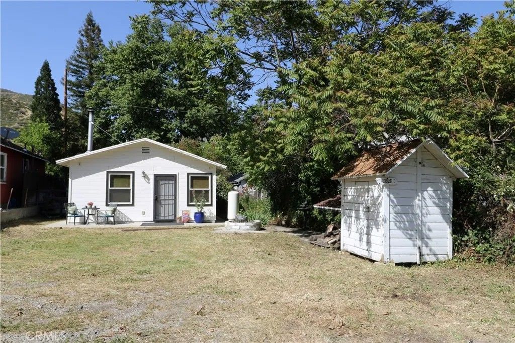 Photo of 13926 Pollard Drive, Lytle Creek, CA 92358 (MLS # IG26083146)