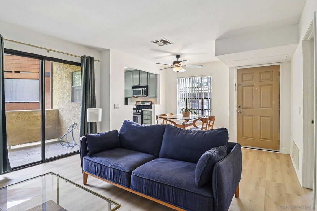 Photo of 10611 SW Dabney Dr #11, San Diego, CA 92126 (MLS # 260009018)