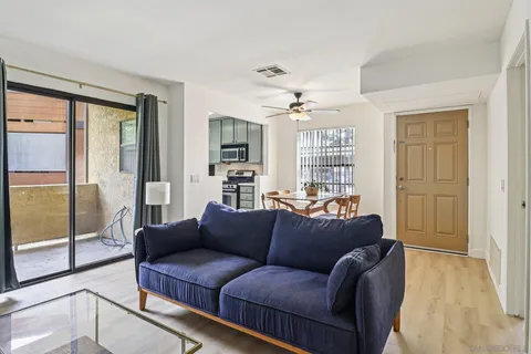 10611 SW Dabney Dr Unit 11, San Diego, CA 92126 - #: 260009018