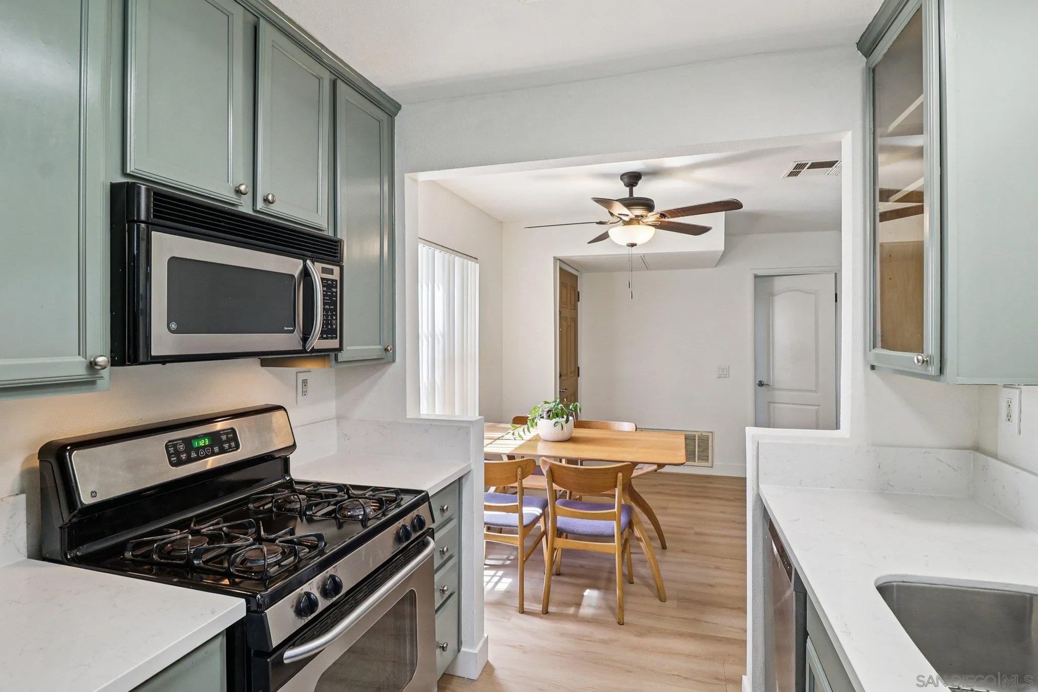 10611 SW Dabney Dr 11