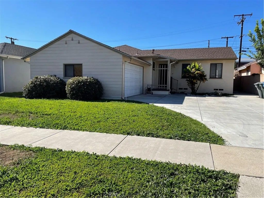 Photo of 16119 Atkinson Ave, Gardena, CA 90249 (MLS # SB26034099)