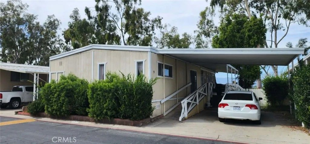 Photo of 17350 Temple Ave #9, La Puente, CA 91744 (MLS # DW26073218)