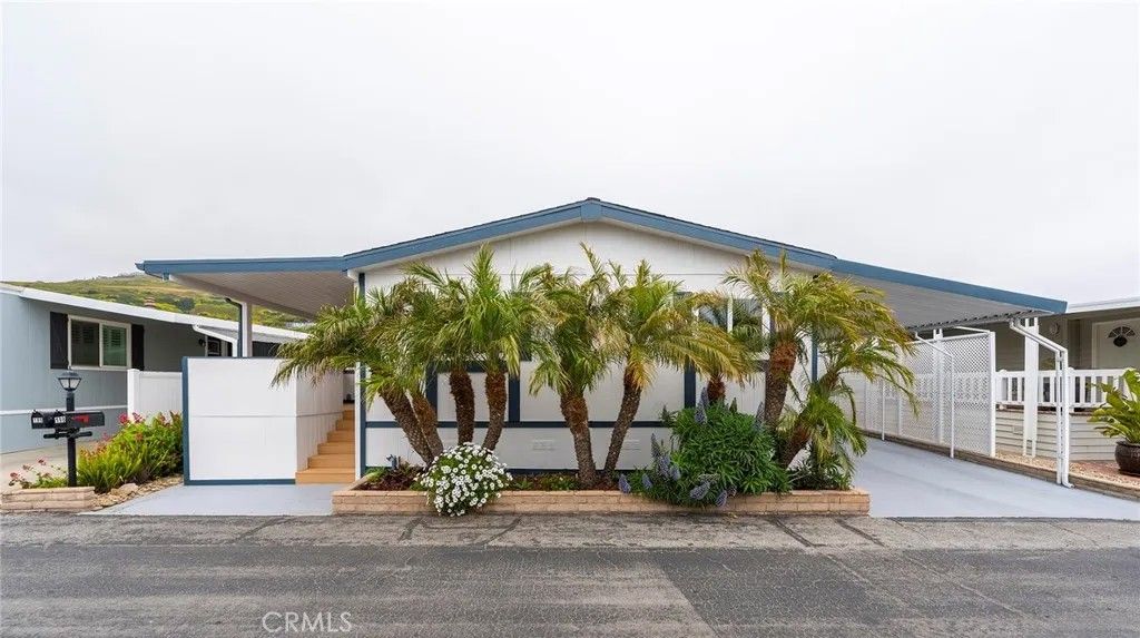 Photo of 2275 W 25th St #198, San Pedro, CA 90732 (MLS # SB26067204)