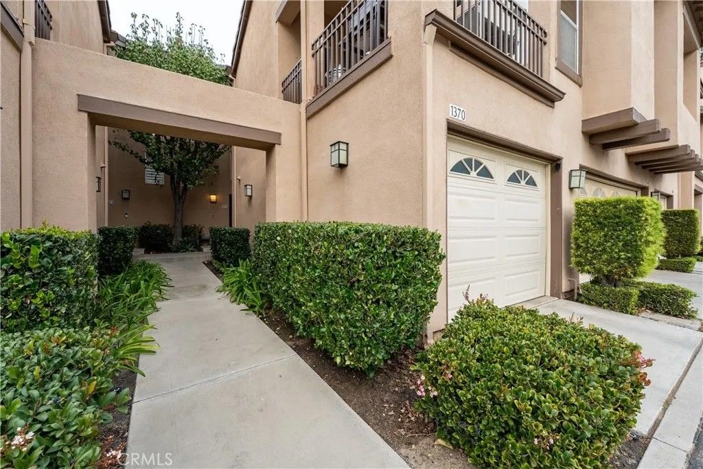 Photo of 1370 S Country Glen, Anaheim Hills, CA 92808 (MLS # PW26014085)