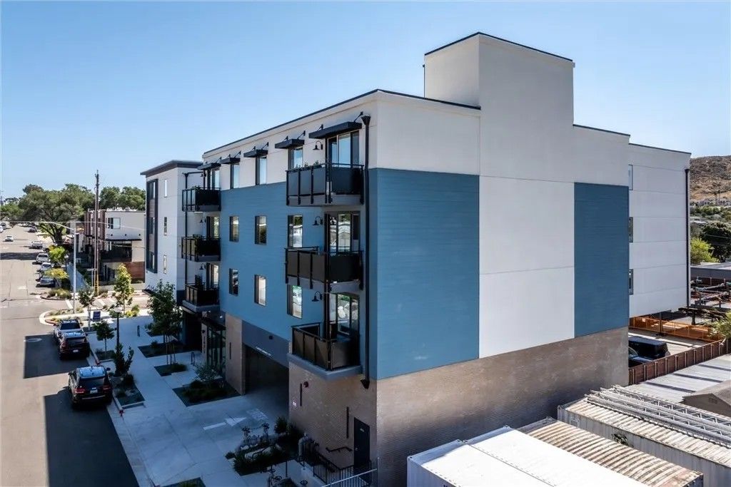 Photo of 2475 Victoria St, San Luis Obispo, CA 93401 (MLS # PI26084407)