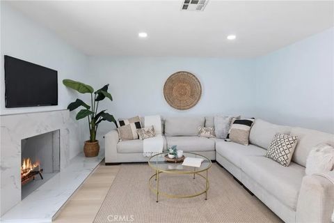 Tiny photo for 14032 Woodlawn Ave, Tustin, CA 92780 (MLS # PW25248539)