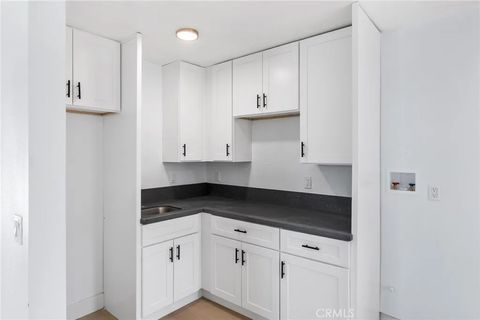 Tiny photo for 14032 Woodlawn Ave, Tustin, CA 92780 (MLS # PW25248539)