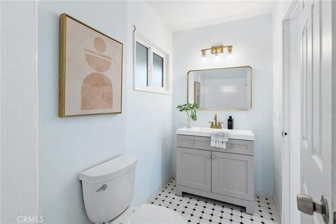 Tiny photo for 14032 Woodlawn Ave, Tustin, CA 92780 (MLS # PW25248539)