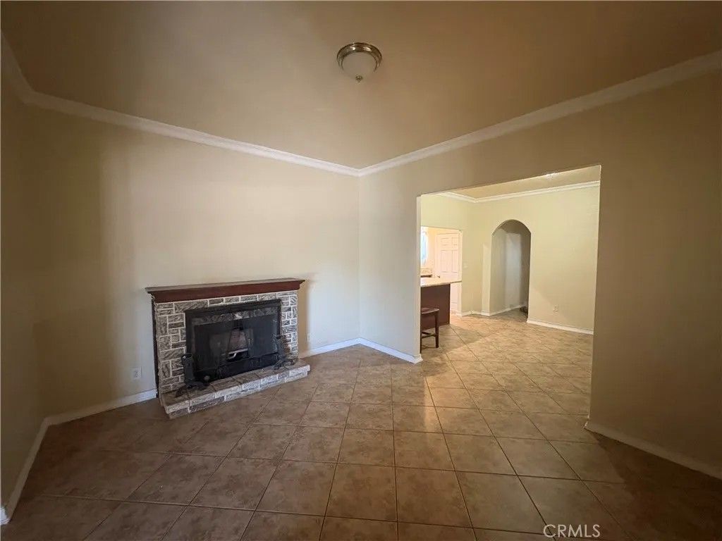 Photo of 3395 Franklin Avenue, Riverside, CA 92507 (MLS # SR26012094)
