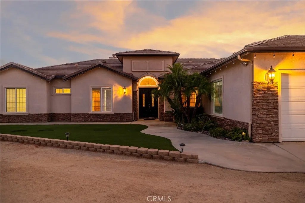 32330 Elsinore Heights