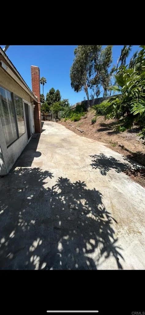 Photo of 653 Via Curvada, Chula Vista, CA 91910 (MLS # PTP2605281)