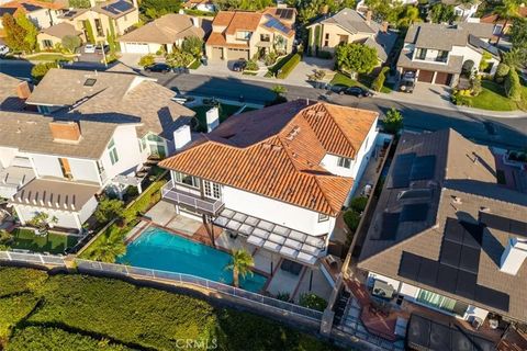 Tiny photo for 22971 Tiagua, Mission Viejo, CA 92692 (MLS # OC25250185)