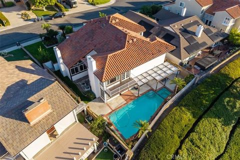 Tiny photo for 22971 Tiagua, Mission Viejo, CA 92692 (MLS # OC25250185)