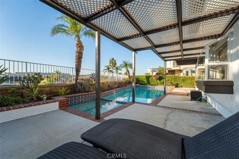 Tiny photo for 22971 Tiagua, Mission Viejo, CA 92692 (MLS # OC25250185)