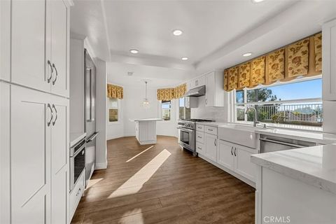 Tiny photo for 22971 Tiagua, Mission Viejo, CA 92692 (MLS # OC25250185)