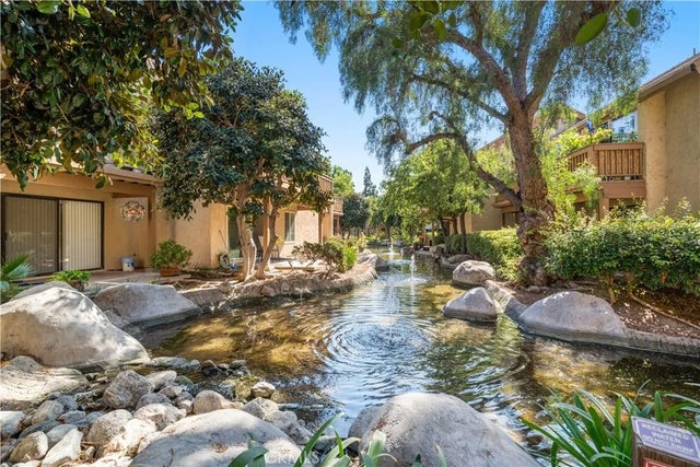 208 Orange Blossom, Irvine