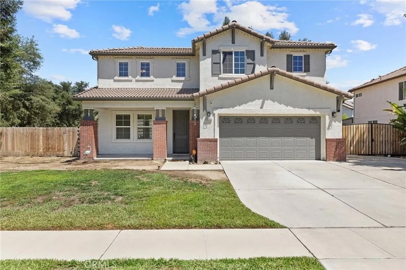 3320 W Glendale Avenue