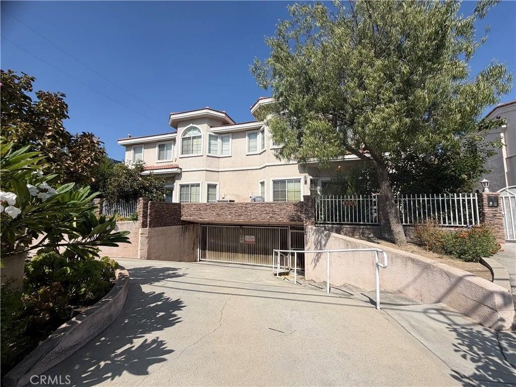 Photo of 631 Fairview Ave #A, Arcadia, CA 91006 (MLS # AR25237969)