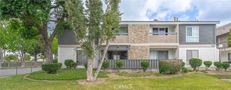 2803 S Fairview C