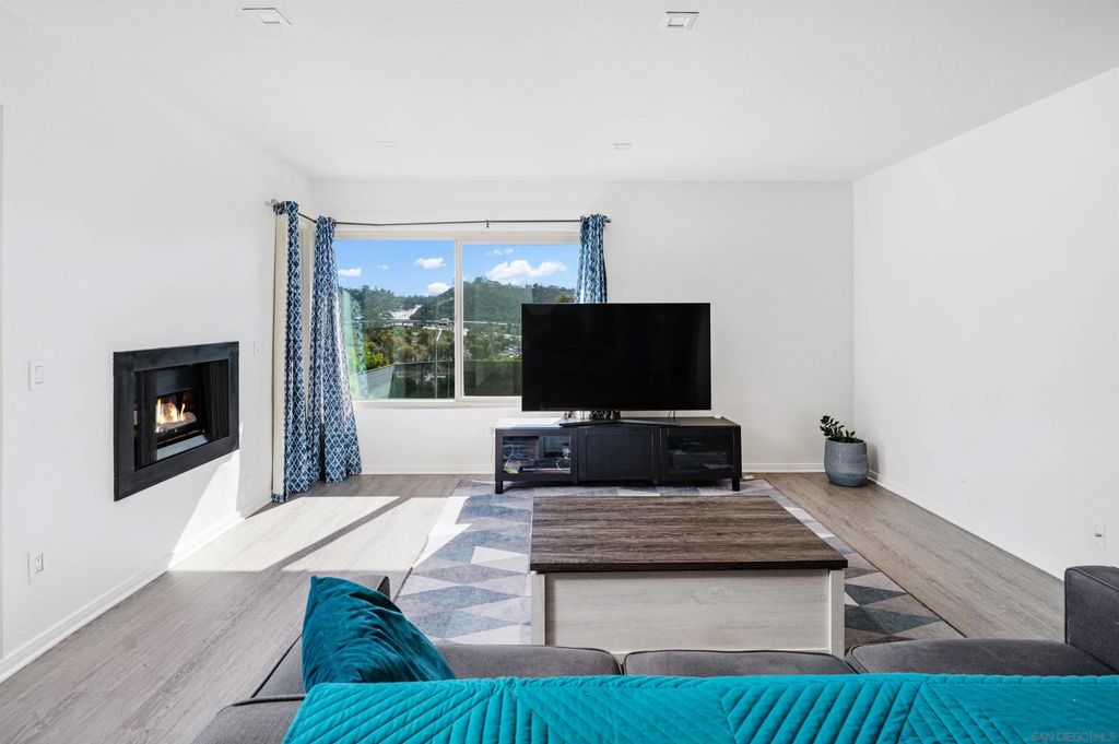 Photo of 10425 Caminito Cuervo #217, San Diego, CA 92108 (MLS # 2600545)