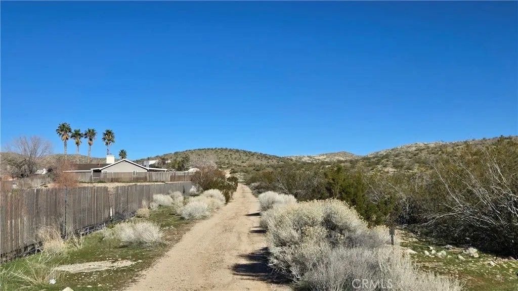 Photo of 0 Near United St &amp; Barrington Ave, Rosamond, CA 93560 (MLS # SR26011395)