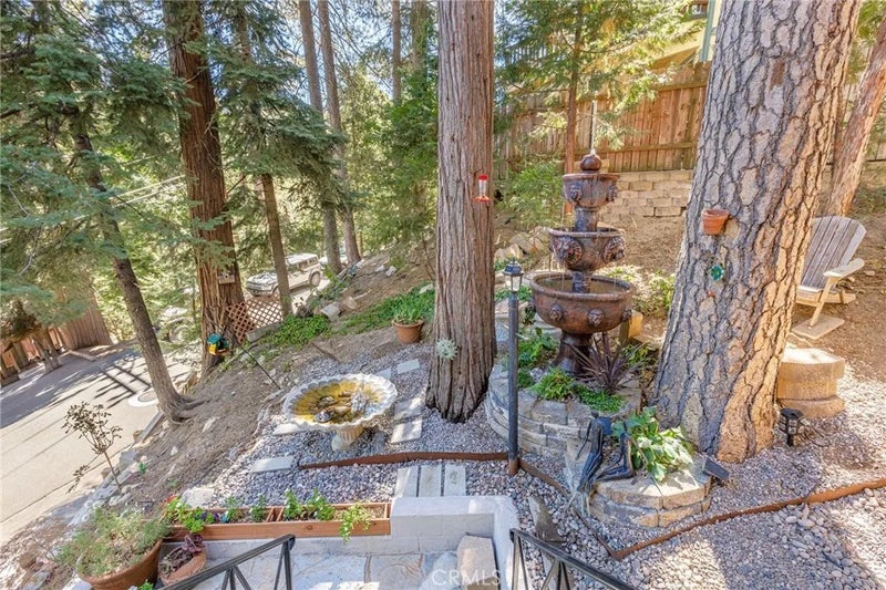 24611 Valle Drive